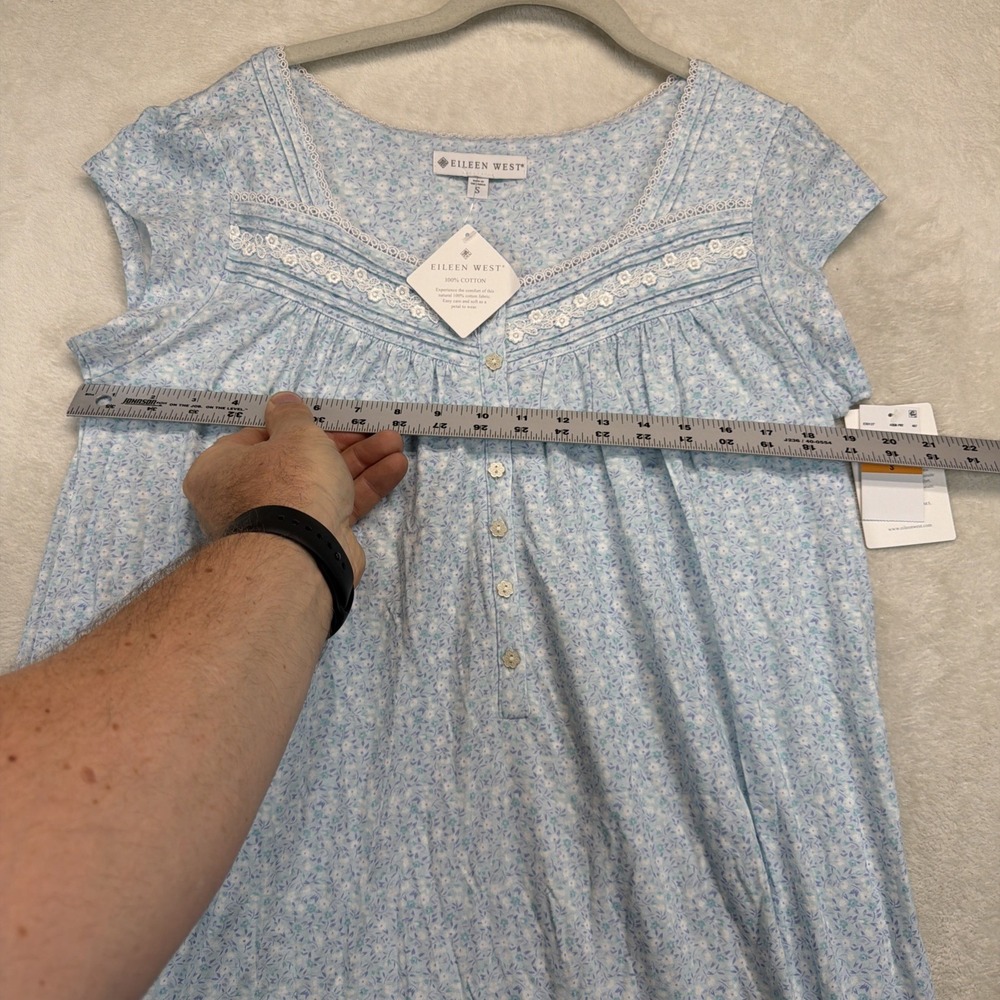 Eileen West White Meadow Blue Floral Cotton Cap Sleeve Nightgown Small NWT - Picture 4 of 9